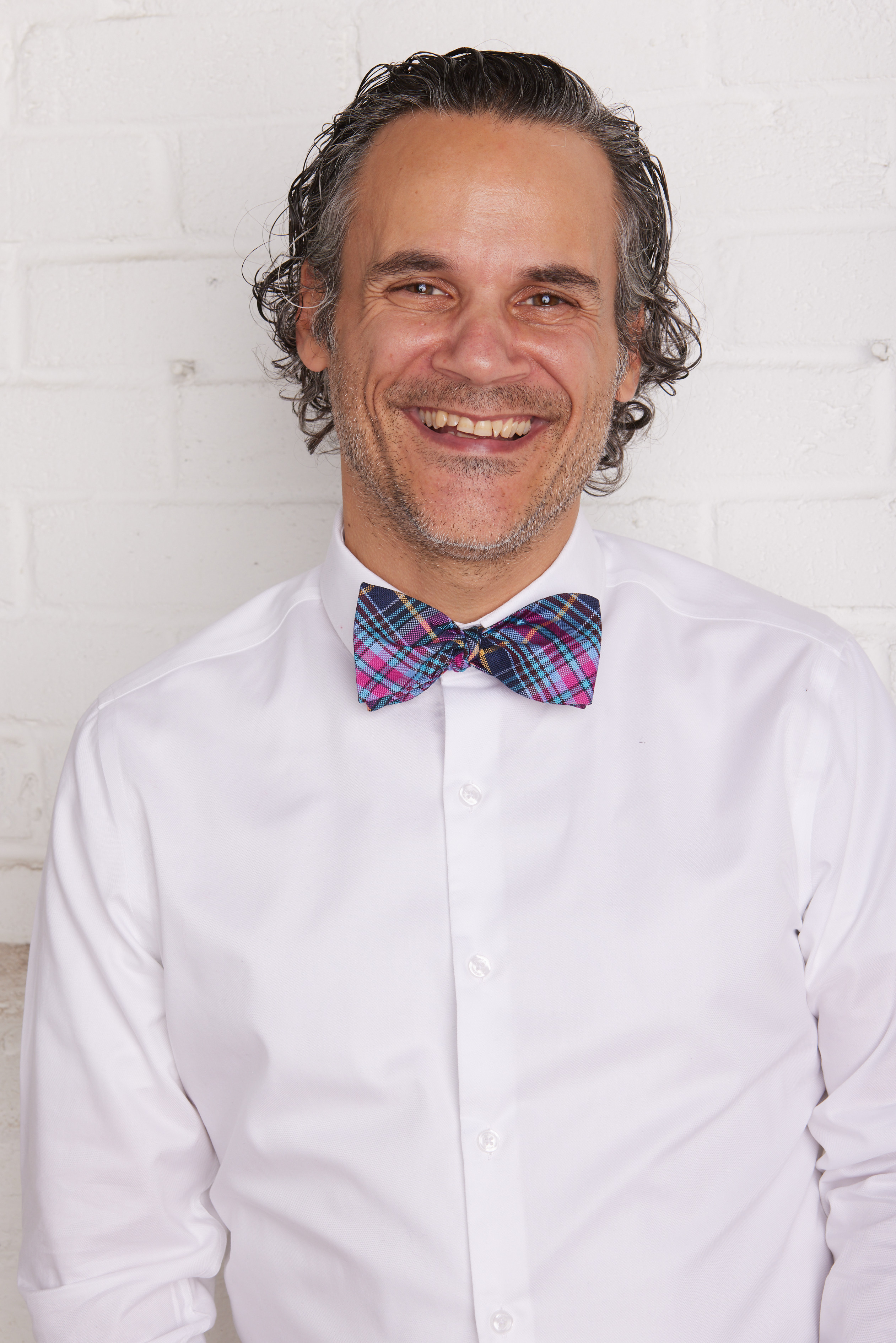 Antoni Tzavelas - AI Product Builder & EQ Strategist